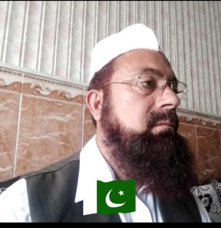 دینہ (حق نواز میر سے): محلہ غازی ٹاؤن، دینہ میں واقع دارالعلوم محمدیہ غوثیہ کے زیرِ اہتمام دو ماہ پر مشتمل ضیاءِ شریعت کورس کے داخلوں کا آغاز کر دیا گیا